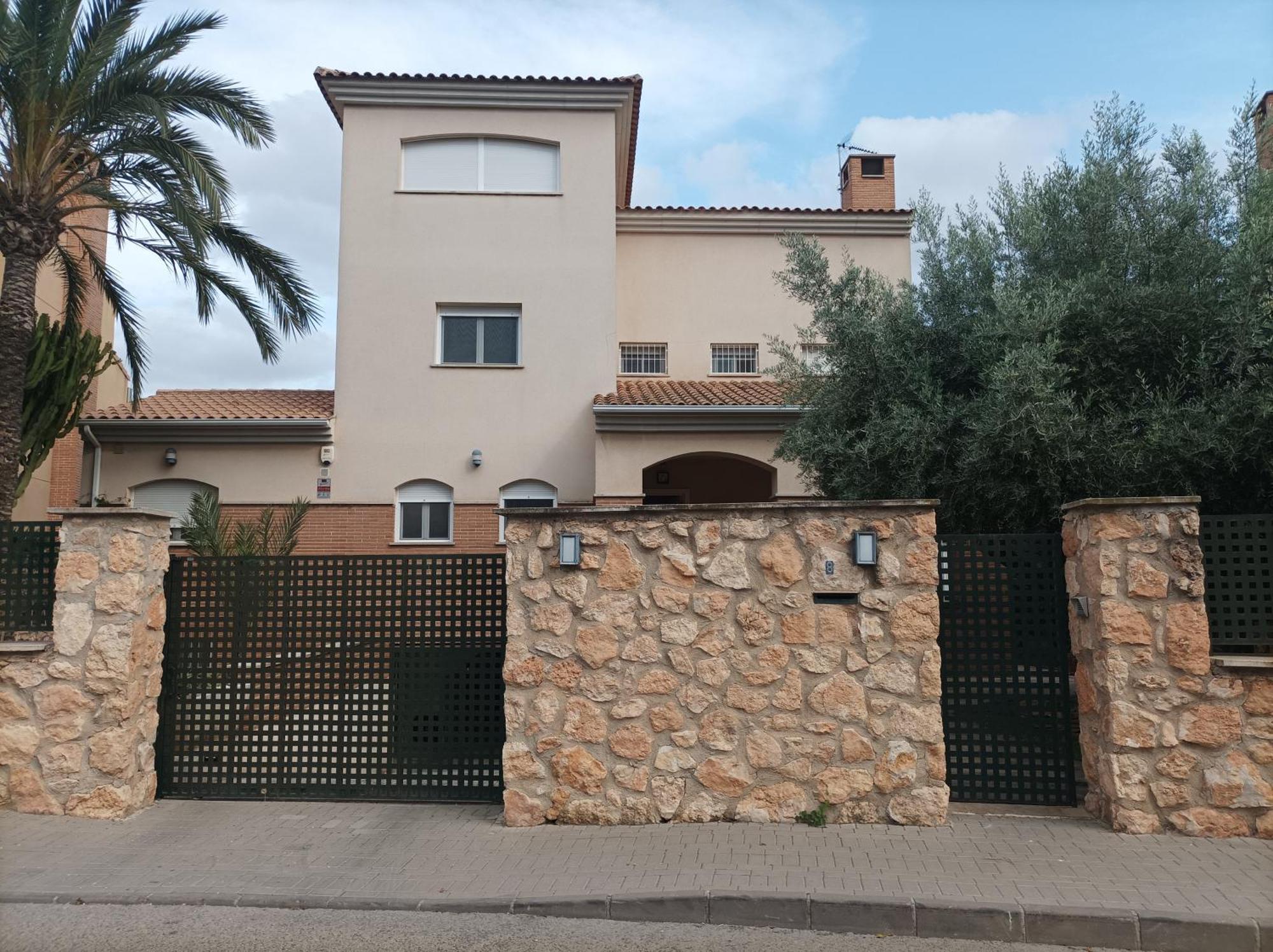 Chalet & Piscina-Jardin-Barbacoa Murcia Exterior photo